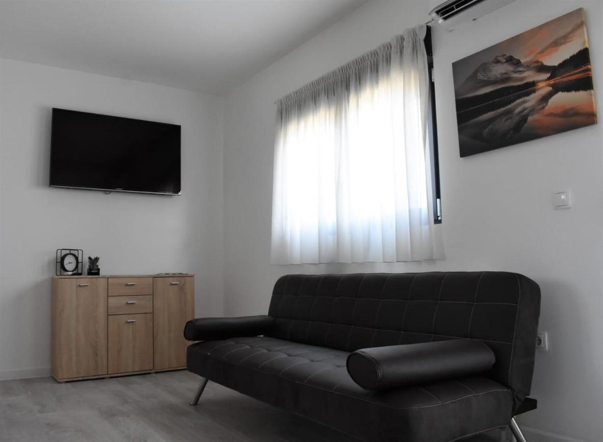 Filipovic Rent A Car & Apartments Selnica Scitarjevska 외부 사진